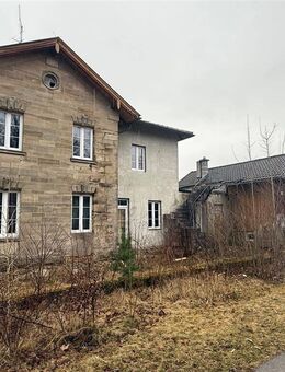 Viel Platz für Kreativität - ehemaliger Bahnhof bei Hilpoltstein - Heideck