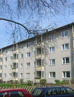 3,0-Zimmer-Wohnung mit Balkon in Bonn Castell - Bonn