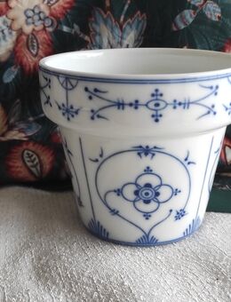 Mittel großer Blumentopf von Kronester in Kobalt blau - Köln