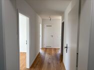 Panoramablick - zentrale 3-Zimmer-Wohnung mit Balkon - Rastatt