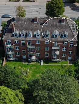 Boho-Refugium, renoviert und mit neuer EBK - Dachgeschosswohnung im hanseatischen Stil - Lübeck