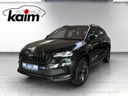 Skoda Karoq, 2.0 TSI Sportline OPF (EURO 6d), Jahr 2022 - Leck