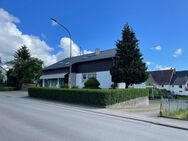 Attraktives Wohn- und Geschäftshaus mit großem Grundstück - Neuhausen (Eck)