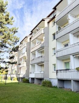 4-Raum-Dachgeschosswohnung mit herrlicher Aussicht in Geyer - ruhige Lage am Waldrand! - Geyer