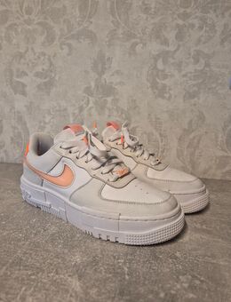 Nike Air Force 1 Pixel Gr.36.5 - Fürstenau