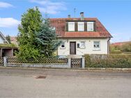 Raum für Ihre Ideen - Zweifamilienhaus in Bühl mit großem Potenzial und viel Platz! - Bibertal