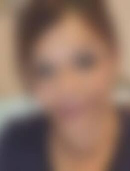 Din*** - Frankfurt (Main)