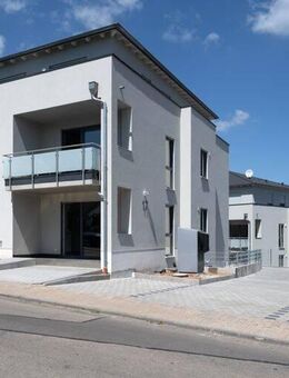 Die letzte energiesparsame Neubauwohnung mit Aufzug, Balkon, Fußbodenheizung, Terrasse - Hochspeyer