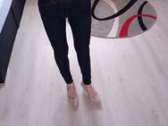 Levis Jeans dunkelblau ❤️ Größe 23/XXS - München Altstadt