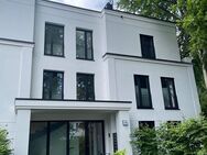 Luxuriöse 2-Zimmer-Wohnung mit Stellplatz - ERSTBEZUG - - Hamburg