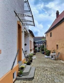 Charmantes Einfamilienhaus mit Einliegerwohnung - Lingenfeld