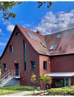 BUSCH-IMMOBILIEN ~ Familienidyll mit Einliegerwohnung & Traumgrundstück! - Lüssow (Landkreis Rostock)