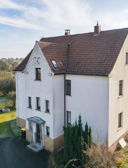 +++ Ein-/Zweifamilienhaus in Alleinlage - inkl. 2 Garagen und großzügigem Grundstück +++ - Moritzburg