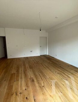Neubau! Einzimmerapartment in Homburg - Homburg