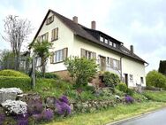 Großes Anwesen / 1-2 Familienwohnhaus mit viel Potential in Weikersheim-Nassau - Weikersheim