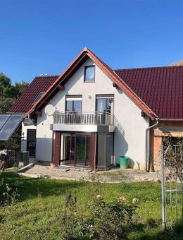 Familientraum: 110m² Wohnfläche auf 2.134m² Gartenparadies in Schlotheim - Schlotheim