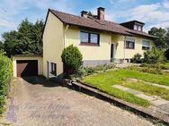 Einfamilienhaus mit Einliegerwohnung in Stadt nahe Wohnlage von Detmold - Detmold