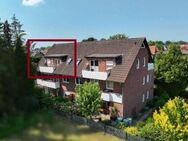 Schnuckelige Dachgeschosswohnung mit Balkon und PKW-Stellplatz in unmittelbarer Stadtnähe - Wildeshausen