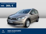 VW Touran, 2.0 TDI Comfortline, Jahr 2019 - Göppingen