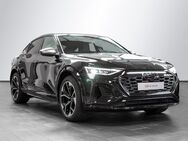 Audi SQ8, Sportback quattro, Jahr 2023 - Kölln-Reisiek