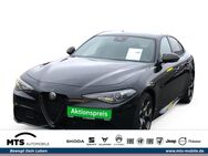 Alfa Romeo Giulia, 2.2 Veloce Ti Q4 JTDM EU6d-T AD digitales, Jahr 2019 - Oberursel (Taunus)