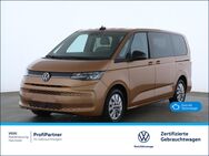 VW T7 Multivan, LIFE LÜ eHybrid, Jahr 2023 - Hannover