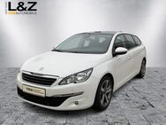 Peugeot 308, 1.2 e-THP SW Active 110, Jahr 2015 - Lübeck