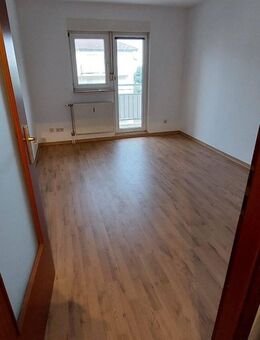 1-Zimmer-Appartement in ruhiger Lage – ideal für Studenten, Doktoranden und Berufspendler - Saarbrücken