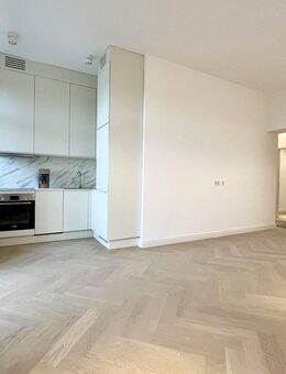 Wunderschönes Apartment im ruhigen Hinterhaus | Balkon | EBK | Altbau | Erstbezug nach Kernsanierung - Berlin