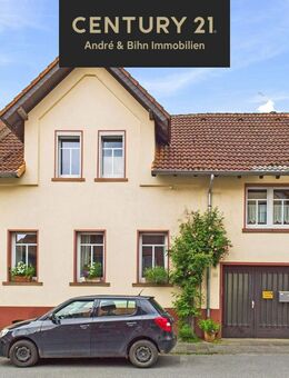 Liebevoll saniertes Einfamilienhaus im Herzen von Hofheim - Hofheim (Taunus)