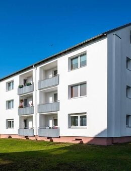 Charmante 3-Zimmer-Etagenwohnung in Rotenburg mit Tageslichtbad und Balkon - Rotenburg (Wümme)