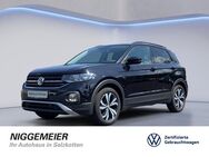 VW T-Cross, 1.0 TSI Life, Jahr 2019 - Salzkotten
