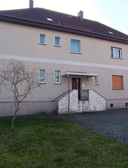 historisches Mehrfamilienhaus mit stabilem Mieterbestand zu verkaufen - Lauchhammer