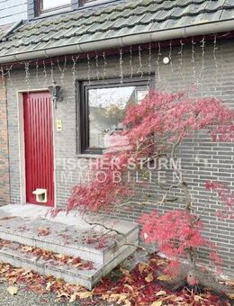 Düsseldorf-Stockum: 2-Zimmer-Einliegerwohnung mit Balkon! - Düsseldorf