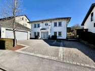 Exklusives Traumhaus mit Panoramablick, Designerküche und Pool - Arnsberg