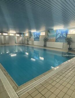 Freie 2-Zimmer Wohnung mit Schwimmbadnutzung (max. 2 Personen) - Babenhausen (Hessen)