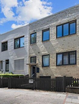 Einfamilienhaus bietet Potenzial: noch mehr Wohnfläche durch Aufstockung oder Neubau! - Hamburg