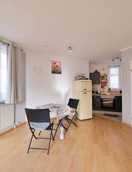 Hell, praktisch, gut vermietet - 2-Zimmer-Wohnung nahe Röhrensee! - Bayreuth