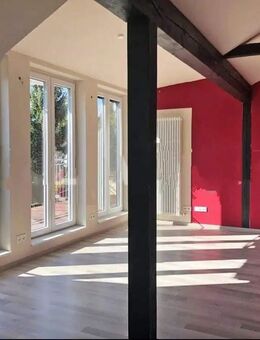 Lichtdurchflutete Wohnung im Dachgeschoss - ideal für Kapitalanleger - Eltville (Rhein)