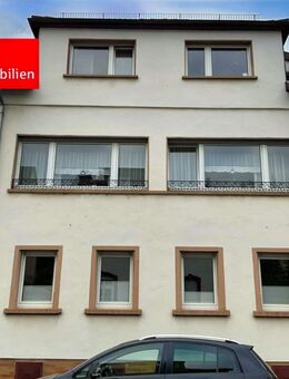 Charmantes Mehrfamilienhaus mit vielseitiger Nutzungsmöglichkeit in Offenbach am Main - Offenbach (Main)