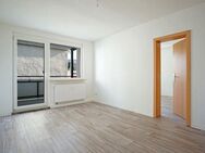 renovierte 2 Zimmerwohnung mit großem Balkon & Eckbadewanne im 2. OG - Chemnitz