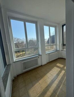 3-Zimmer-Wohnung mit Wintergarten in zentraler Lage von Braunschweig - Braunschweig