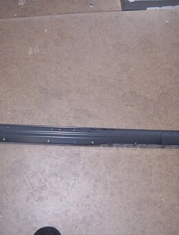 MB312650 Frontblechteil oben Mitsubishi Space Wagon D00 - Hannover Vahrenwald-List