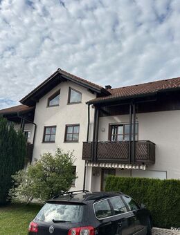 Ab Ende Juni Bezugsfrei! Große Eigentumswohnung in St. Englmar - teilbar in zwei Einheiten - Sankt Englmar