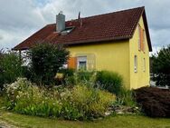 Baujahr 2008: Einfamilienhaus mit Einliegerwohnung in Bad Rappenau-Obergimpern - Bad Rappenau