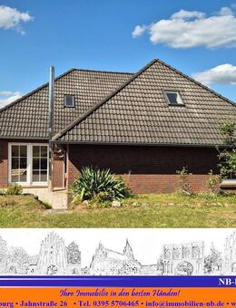 Wunderschönes Haus im Bungalowstil mit 170 m² und der Möglichkeit einer Einliegerwohnung - Groß Nemerow