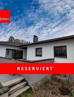 Massiv erbauter Bungalow mit Vollkeller und Garage in Bad Arolsen - ideal für Familien - Bad Arolsen