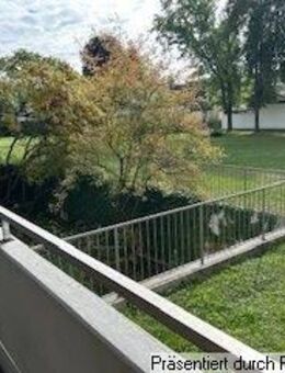 Die Herbsttage genießen auf Ihren überdachten Balkon - Ingolstadt