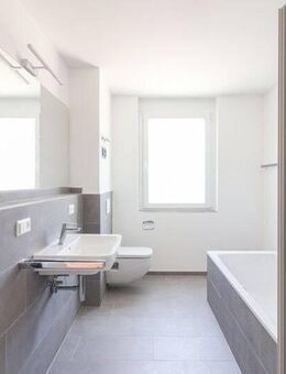 Stilvoll wohnen im EUTIGHOFER TOR *Neubau*: Helle 4-Zi.-Wohnung mit Balkon - Schwäbisch Gmünd
