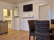 Leerstehend, Provisionsfrei, Neu Sanierte Dachgeschosswohnung - Leverkusen